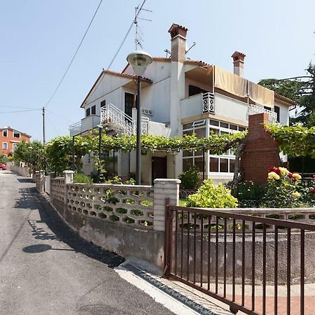 Apartmani Gamboc + experience&discounts Umag Exterior foto